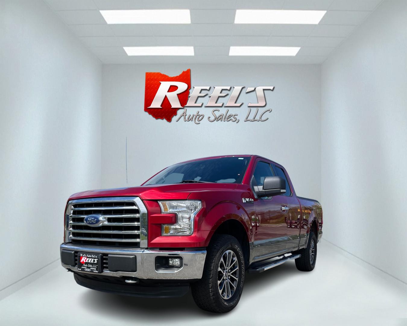 2015 Red /Gray Ford F-150 XLT SuperCab 6.5-ft. Bed 4WD (1FTFX1EF7FF) with an 5.0L V8 engine, 6-Speed Automatic transmission, located at 11115 Chardon Rd. , Chardon, OH, 44024, (440) 214-9705, 41.580246, -81.241943 - Photo#0